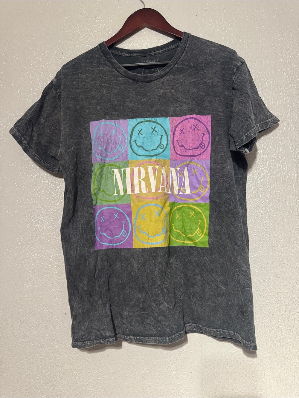 Nirvana Mineral Wash Smiley Face Band Graphic Tee Shirt Size Large L